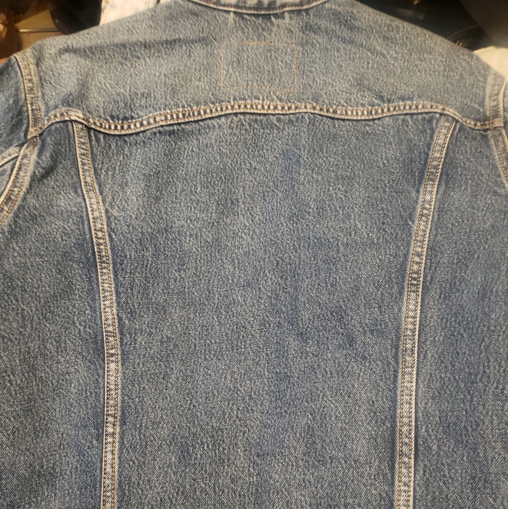 Levi's Blue Denim Jeans Jacket Classic Fit - Picture 3 of 3